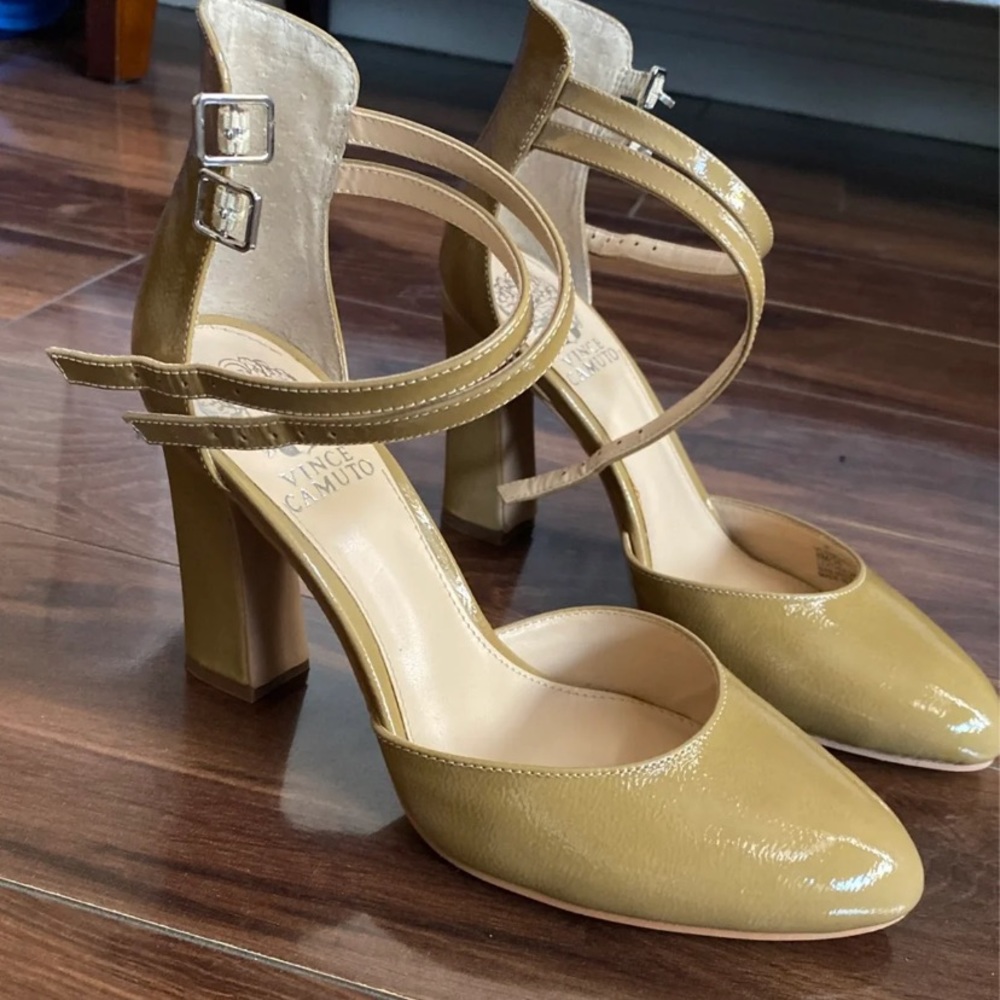 Vince Camuto chunky heels